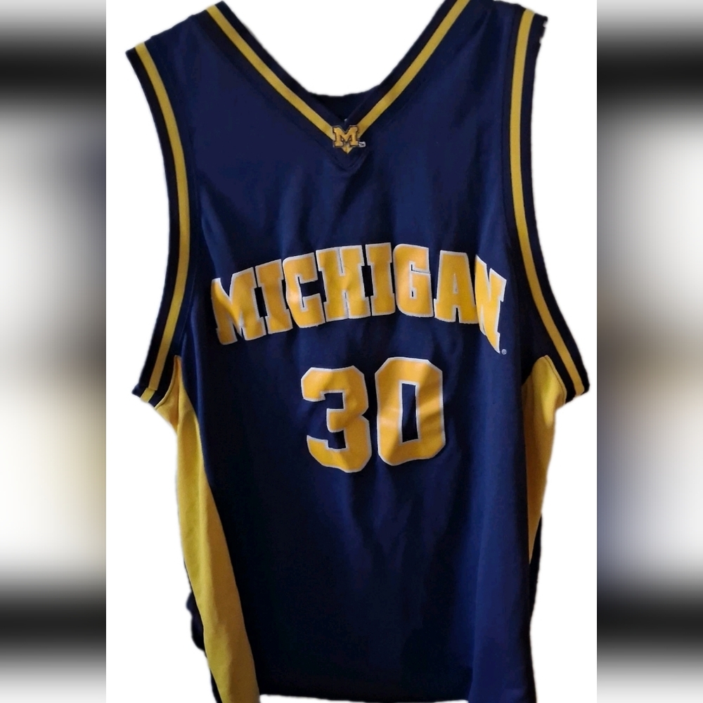 VINTAGE University of Michigan Wolverines Foot Locker #30 Jersey. Size XL